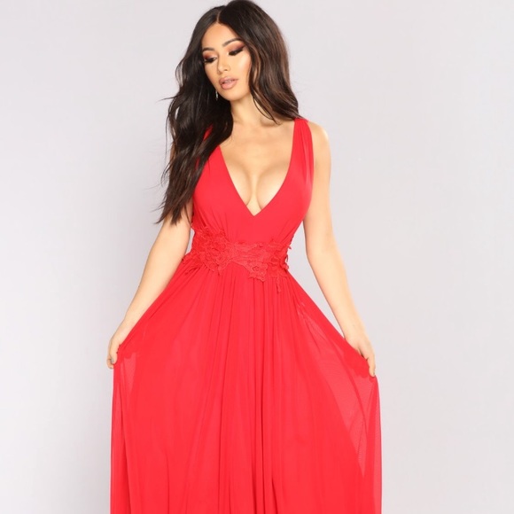 Red Dress - Picture 2 of 7